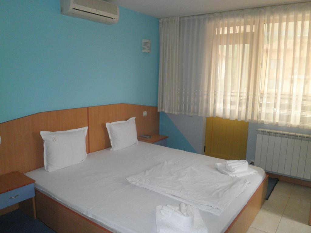 Complex Diana Hotel Cherven  Kamer foto